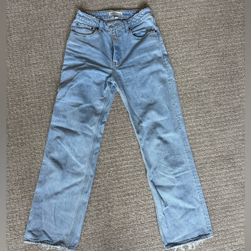 Abercrombie Curve Love 90s High Rise